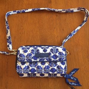 Vera Bradley crossover wallet